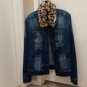 Kut from the Kloth Jean jacket with removable faux fur collar